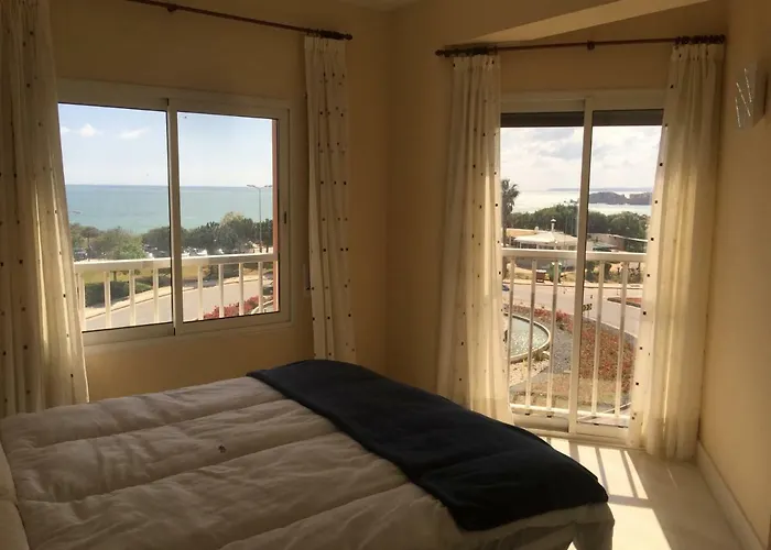 6 Personnes Algarve Front De Da Rocha Appartement *