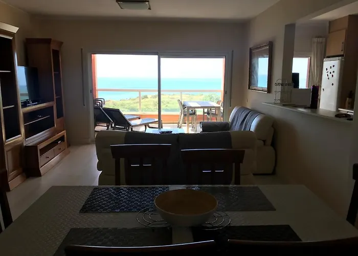 6 Personnes Algarve Front De Da Rocha Apartment Portimao