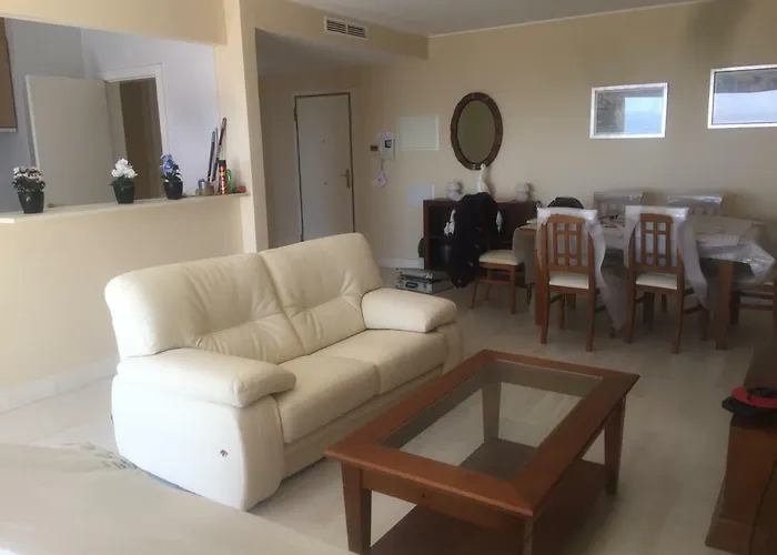 6 Personnes Algarve Front De Da Rocha Apartment